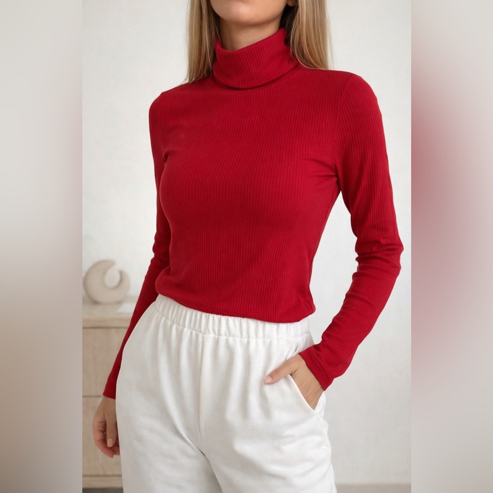 Old Navy Red Ribbed Turtleneck Lightweight Sweater Top Size M Fitted Minimalist